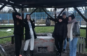 Zdjęcie dla aktualności: Przedświąteczne sprzątanie