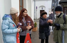 Zdjęcie dla aktualności: 25 lat WOŚP w Kazimierzu