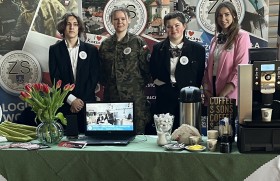 Zdjęcie dla aktualności: TARGI EDUKACYJNE w Puławach