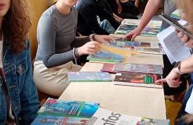 Zdjęcie dla aktualności: Kiermasz podręczników 