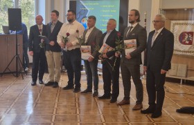 Zdjęcie dla aktualności: Nagrody Starosty i awanse na wyższe stopnie nauczycielskie