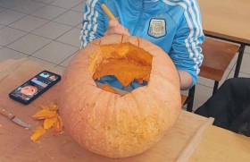 Zdjęcie dla aktualności: Zajęcia z carvingu