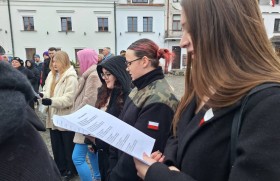 Zdjęcie dla aktualności: 107. rocznica odzyskania niepodległości przez Polskę.