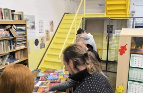 Zdjęcie dla aktualności: Andrzejki 2025 w bibliotece