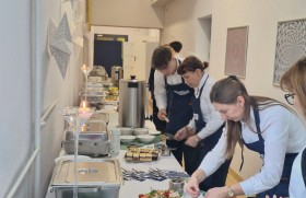 Zdjęcie dla aktualności: Hotelarze w działaniu!