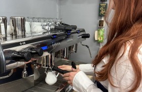 Zdjęcie dla aktualności: Bonujemy i serwujemy