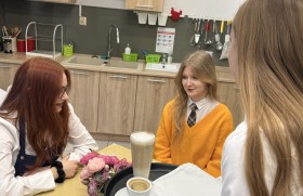 Zdjęcie dla aktualności: Bonujemy i serwujemy