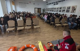 Zdjęcie dla aktualności: Bezpieczna zima - kampania społeczna kruchezycie.pl