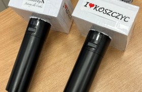 Zdjęcie dla aktualności: Spersonalizowane kostki na mikrofon