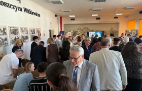 Zdjęcie dla aktualności: Konferencja „Oświata w erze cyfrowej – kompetencje, wartości, przyszłość”