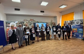 Zdjęcie dla aktualności: Konferencja „Oświata w erze cyfrowej – kompetencje, wartości, przyszłość”